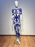 High neckline and detailed embroidery white and blue